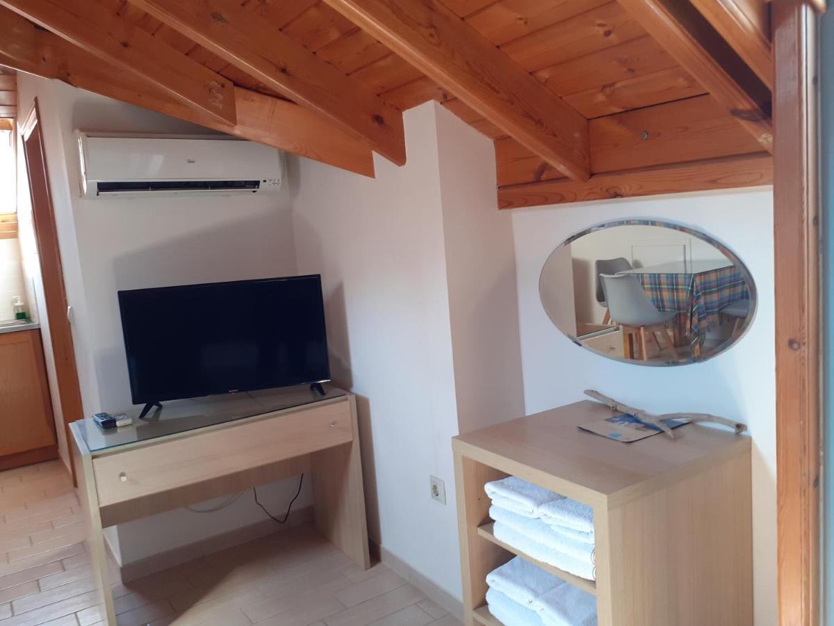 Kritikos Rooms Monemvasía Esterno foto