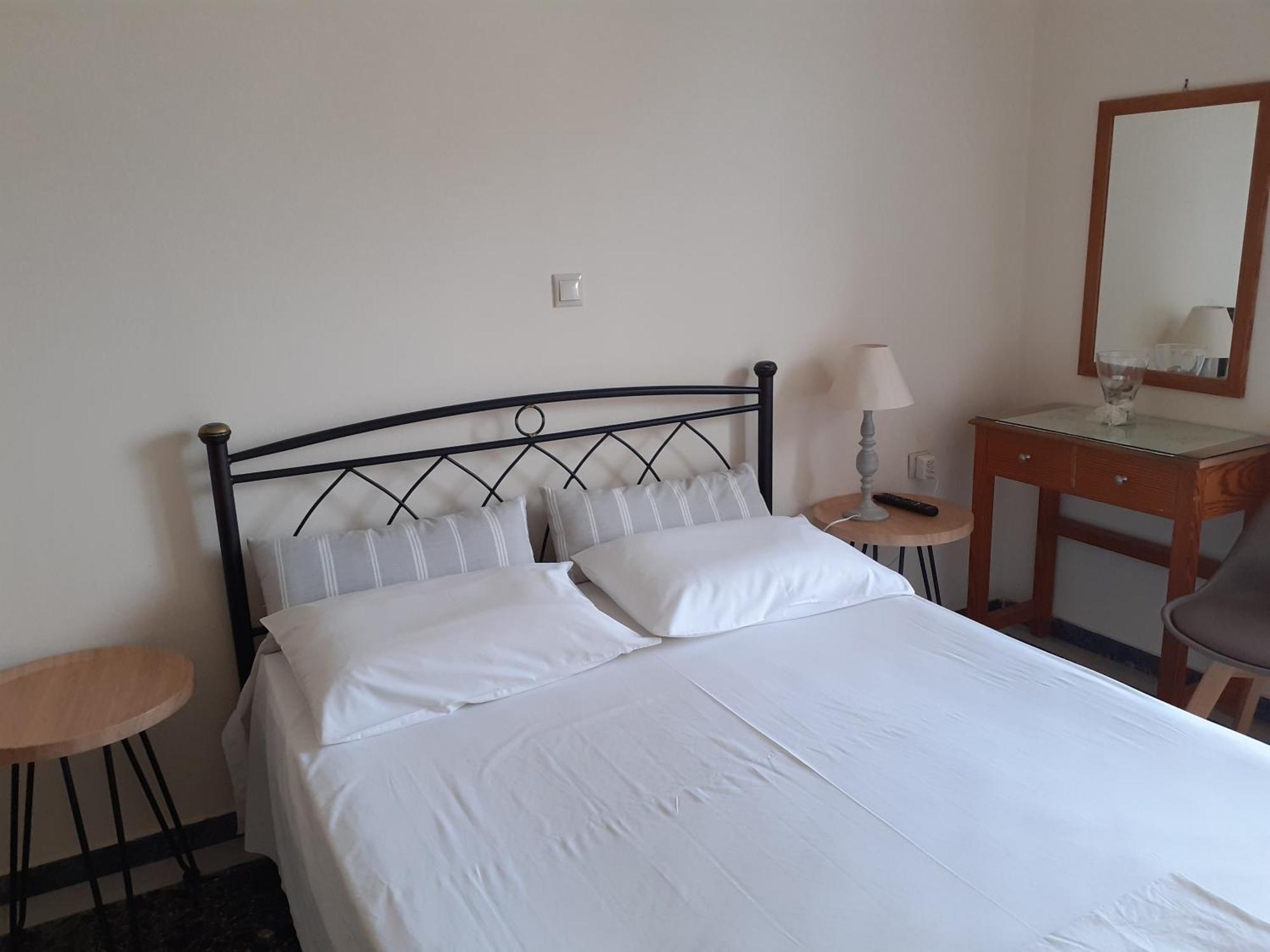 Kritikos Rooms Monemvasía Esterno foto