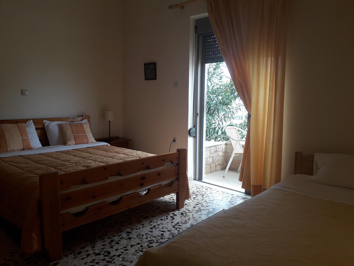 Kritikos Rooms Monemvasía Esterno foto